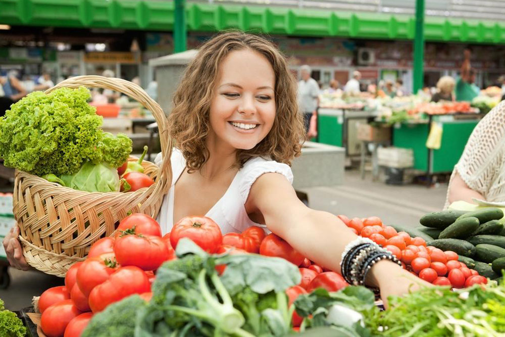 Be thrifty – buy groceries with coupons